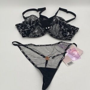 Salvage Black and White Floral Lace Bra Set women 2XL flattering intimate